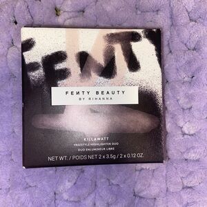 Fenty Beauty Killawatt Freestyle Highlighter Duo- “Lightning Dust/Fire Crystal”